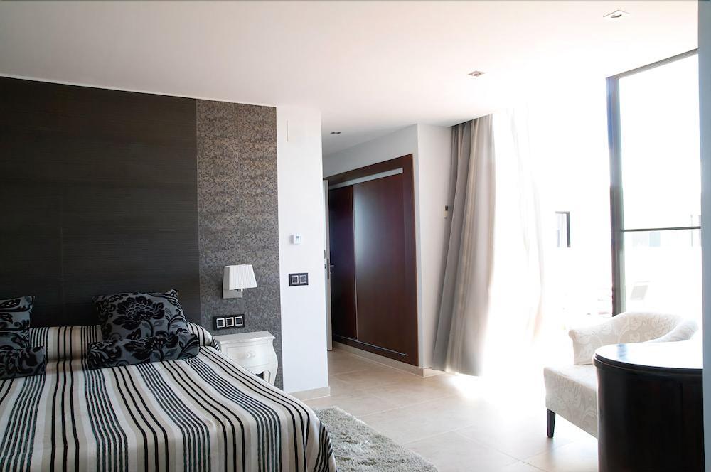 Hotel Mar D'Espills - Adults Only El Poblenou del Delta Luaran gambar